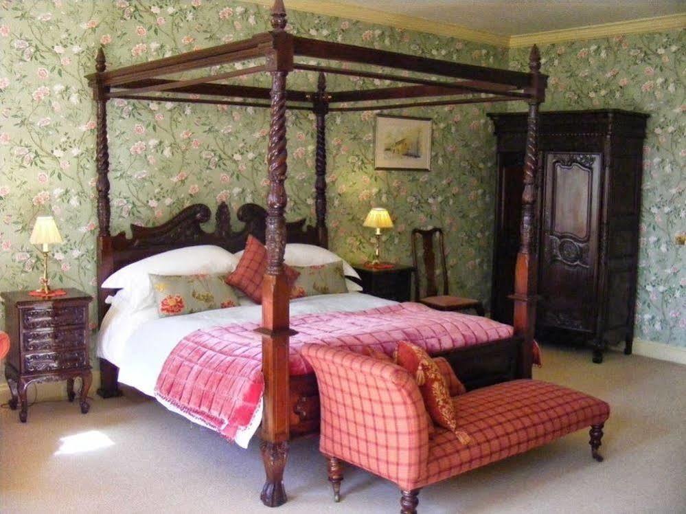 Guest house Durn House 4*